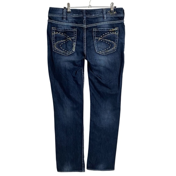 Silver - Suki Straight with Heavy Stitch - 31 - China - Picture 6 of 14